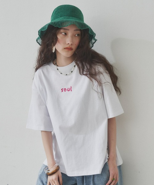 manana suerte(マニャーナスエルテ)の「しっかりとした生地感 オーバーサイズmusicロゴTシャツ(Tシャツ/カットソー・レディース・ホワイト/ブラック/グレー・FREE)」の7枚目の写真