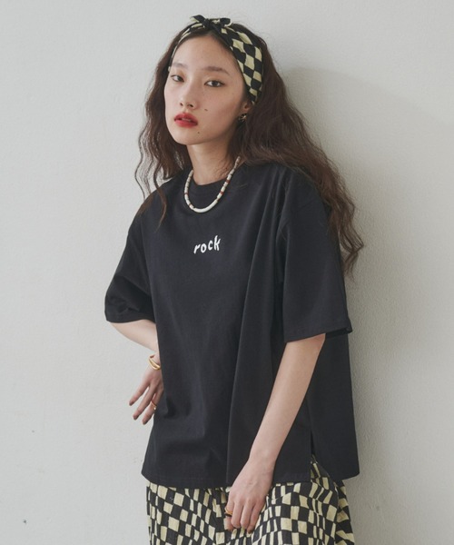 manana suerte(マニャーナスエルテ)の「しっかりとした生地感 オーバーサイズmusicロゴTシャツ(Tシャツ/カットソー・レディース・ホワイト/ブラック/グレー・FREE)」の11枚目の写真