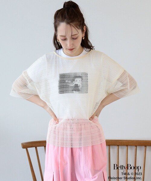 Ray BEAMS（レイビームス）の「Ray BEAMS / ミックス メッシュ バックリボン Tシャツ（Tシャツ/カットソー・レディース・ホワイト/ライトブルー/ブラック・ONE SIZE）」の8枚目の写真