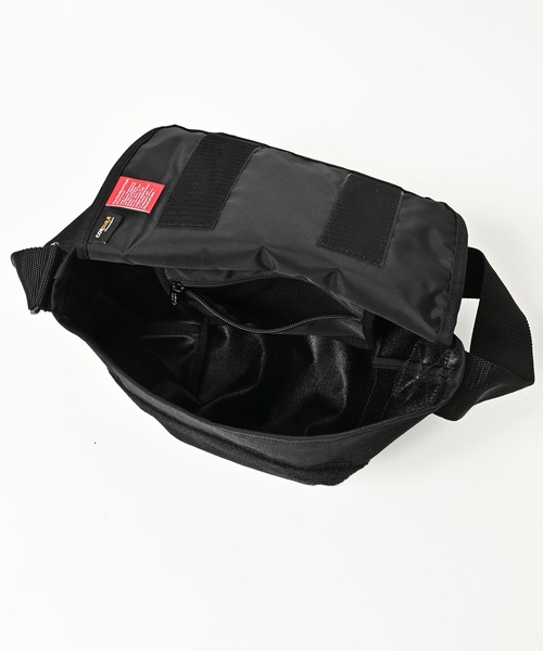 Manhattan Portage(マンハッタンポーテージ)の「Manhattan Portage マンハッタンポーテージ カジュアル ボディバッグ JRS(ボディバッグ/ウエストポーチ・メンズ・ブラック・FREE)」の6枚目の写真