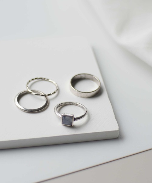 dictionary（ディクショナリー）の「ヴィンテージライク セット リング 【 DICTIONARY / ディクショナリー 】（リング・レディース・シルバー/ゴールド/シルバー系2/シルバー系3/ゴールド系1/ゴールド系2/ゴールド系3/ゴールド系4・FREE）」の3枚目の写真