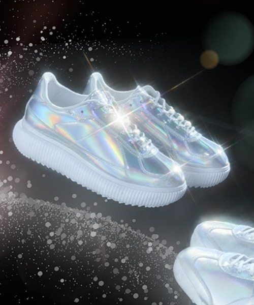 Onitsuka Tiger（オニツカタイガー）｜スニーカー（シルバー系
