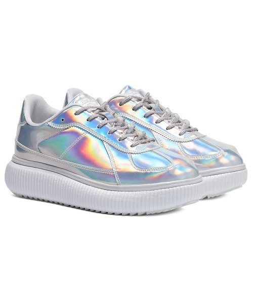 Onitsuka Tiger（オニツカタイガー）の「DELECITY / デレシティ（スニーカー・レディース・シルバー・24.5/24/23.5/25/23/22.5/28/27.5/27/26.5/25.5）」の2枚目の写真