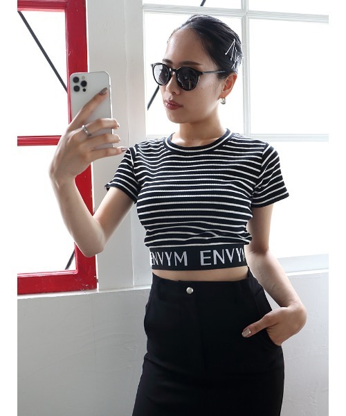 ENVYM（アンビー）の「ＥＮＶＹＭロゴＴｅｅ（Tシャツ/カットソー・レディース・ホワイト/グリーン/ブラック/その他・FREE）」の18枚目の写真