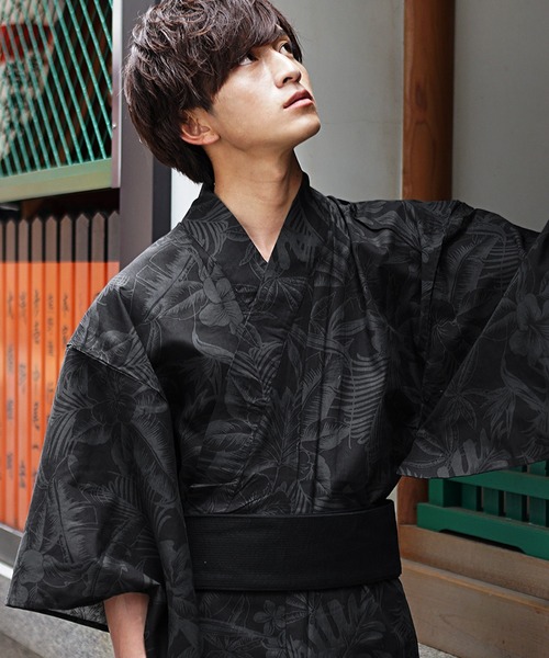 MinoriTY（マイノリティ）の「【MinoriTY】ボタニカル線描きデザイン浴衣 浴衣＋腰帯 花火セット 夏祭りセット 【2点セット】メンズ（浴衣・メンズ・ブラック/ネイビー・M/XL/L）」の11枚目の写真