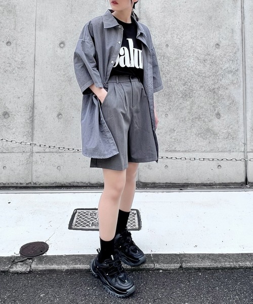 Figments（フィグメンツ）の「ナイロンオーバー半袖シャツ（シャツ/ブラウス・レディース・グリーン/ライトパープル/スミクロ・FREE）」の19枚目の写真