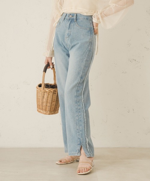 Ambre Neige（アンブルネージュ）の「フリンジストレートデニム／【WEB/EC限定商品】（デニムパンツ・レディース・ライトブルー・FREE）」の9枚目の写真