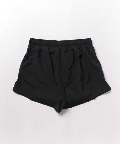 Alo Yoga(アロヨガ)の「【alo】Stride Short(その他パンツ・レディース・ブラック・X-SMALL/S)」の2枚目の写真