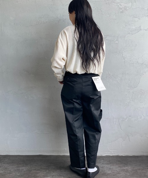 HANES（ヘインズ）の「[HANES/ヘインズ] UNDIES ヘンリーネック サーマルカットソー（Tシャツ/カットソー・レディース・ブラック/オフホワイト/ブラウン・F）」の11枚目の写真