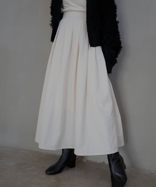 hellam(へラム)の「ナイロン タックフレアスカート(スカート・レディース・チャコールグレー/アイボリー/カーキ/ブラック・FREE)」の21枚目の写真