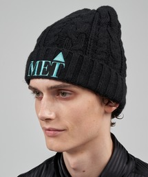 GalaabenD（ガラアーベント）の「"MET" 刺繍 ケーブルニットキャップ（ニットキャップ/ビーニー）」