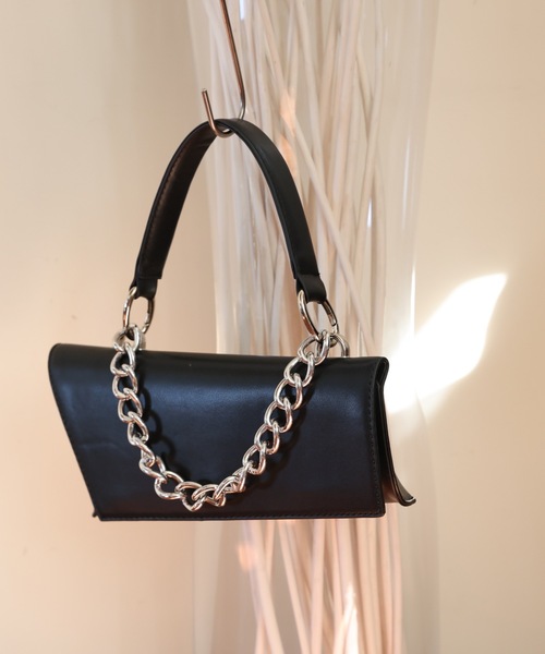 ULEULA（ウルア）の「チェーン付きハンドバッグ（ハンドバッグ・レディース・ブラック・FREE）」の2枚目の写真