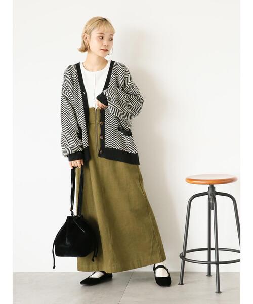 ehka sopo（エヘカソポ）の「メロークルーネックロンT（Tシャツ/カットソー・レディース・オフホワイト/ダークオレンジ/ブラック・F）」の17枚目の写真