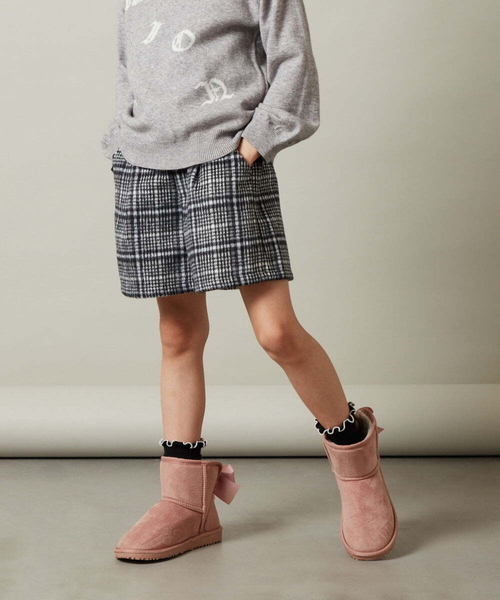 a.v.v（アーヴェヴェ）の「[140-150]シャギーチェックショートパンツ（その他パンツ・キッズ・ブラック/ライトブルー・150/140）」の4枚目の写真