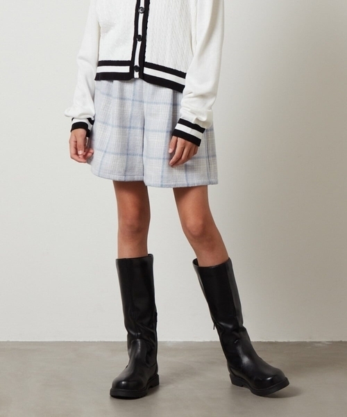 a.v.v（アーヴェヴェ）の「[140-150]シャギーチェックショートパンツ（その他パンツ・キッズ・ブラック/ライトブルー・150/140）」の11枚目の写真