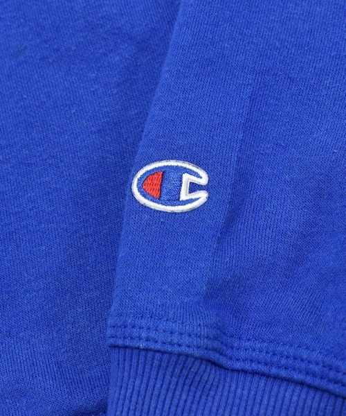 Champion(チャンピオン)の「【ヴィンテージ古着】Champion / チャンピオン ロゴ刺繍 スウェットパーカー(パーカー・メンズ・ブルー・MEDIUM)」の4枚目の写真