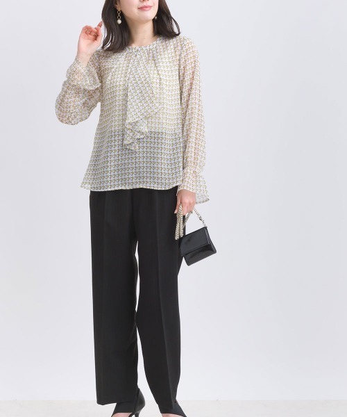 PICCIN PERLA(ピッチンペルラ)の「ハートプリントボウタイ長袖ブラウス(シャツ/ブラウス・レディース・オフホワイト/ネイビー・M)」の16枚目の写真