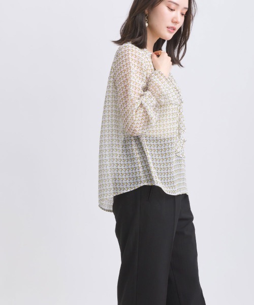 PICCIN PERLA(ピッチンペルラ)の「ハートプリントボウタイ長袖ブラウス(シャツ/ブラウス・レディース・オフホワイト/ネイビー・M)」の17枚目の写真