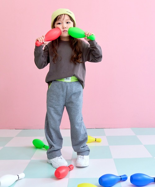 aBity select(アビティセレクト)の「フロントネーム 配色切替 ストレートパンツ(チノパンツ・キッズ・ダークブラウン/ラベンダー/杢グレー・120/110/100/90)」の14枚目の写真