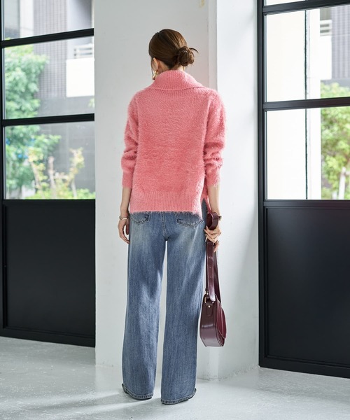 STYLE DELI(スタイルデリ)の「ふわふわシャギーオフタートルニット(ニット/セーター・レディース・ベージュ/ホワイト/ピンク・FREE)」の15枚目の写真