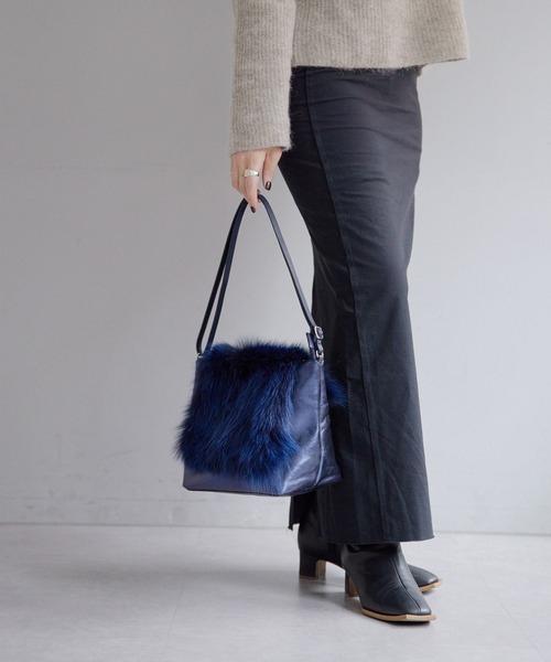 tee Lisa(ティーリサ)の「【Tee Lisa(ティーリサ)】別注/FOXファーフラップショルダーバッグ(ショルダーバッグ・レディース・ネイビー・FREE)」の20枚目の写真
