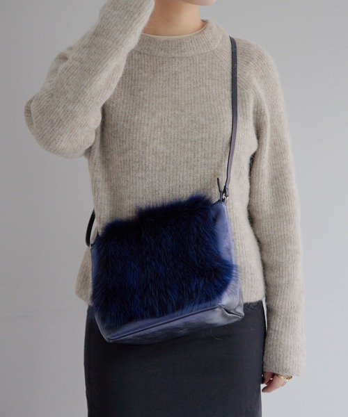 tee Lisa(ティーリサ)の「【Tee Lisa(ティーリサ)】別注/FOXファーフラップショルダーバッグ(ショルダーバッグ・レディース・ネイビー・FREE)」の14枚目の写真