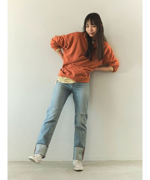 Ungrid(アングリッド)の「井桁弘恵さんコラボ ハーフジップロゴスウェット(スウェット・レディース・カーキ/オレンジ/ブルー・FREE)」の6枚目の写真