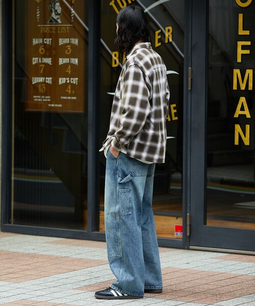 FREAK'S STORE（フリークスストア）の「ブリーチ加工 オープンカラー オンブレチェック シャツ/ロングスリーブ/リラックスフィット（シャツ/ブラウス・メンズ・ブラック/ブルー/ホワイト/グリーン・MEDIUM/LARGE）」の9枚目の写真