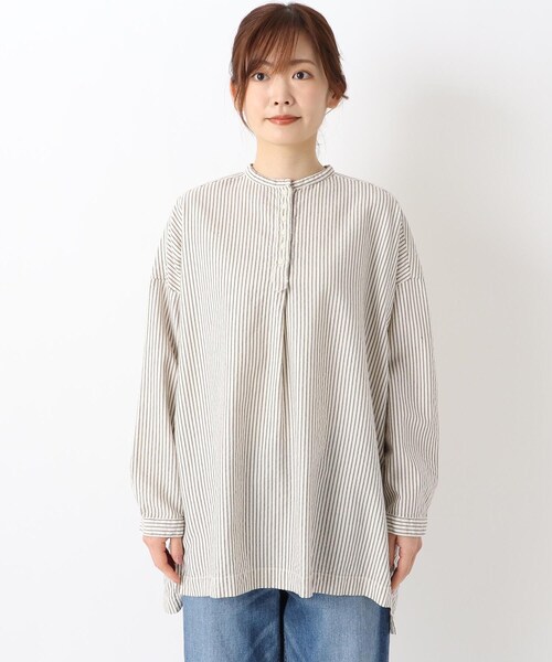 one'sterrace(ワンズテラス)の「オックス ストライプロング シャツ(シャツ/ブラウス・レディース・ホワイト系9/ベージュ系その他7・02)」の3枚目の写真