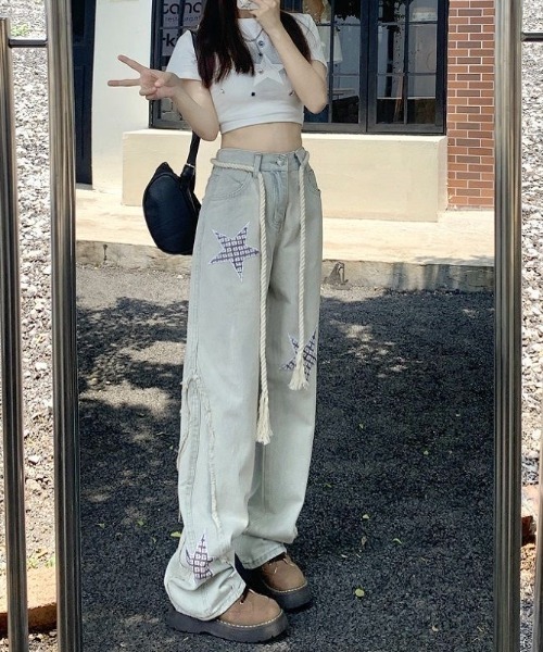 Achic(アシック)の「星柄デニムパンツ(デニムパンツ・レディース・サックスブルー・L/M/S)」の5枚目の写真