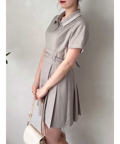 dazzlin（ダズリン）の「ポロライクプリーツミニワンピース