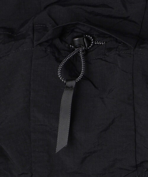 CMF OUTDOOR GARMENT（シーエムエフアウトドアガーメント）の「CMF OUTDOOR GARMENT/シーエムエフ アウトドア ガーメンツ ANORAK HOODIE / アノラックフーディ / CMF2401-J07C（ナイロンジャケット・メンズ・ブラック・LARGE/X-LARGE）」の8枚目の写真