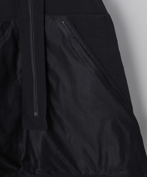 CMF OUTDOOR GARMENT（シーエムエフアウトドアガーメント）の「CMF OUTDOOR GARMENT/シーエムエフ アウトドア ガーメンツ ANORAK HOODIE / アノラックフーディ / CMF2401-J07C（ナイロンジャケット・メンズ・ブラック・LARGE/X-LARGE）」の11枚目の写真