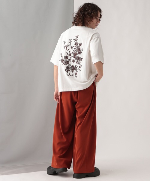 HARE（ハレ）の「バックシシュウモチーフカットソー(HARE)（Tシャツ/カットソー・メンズ・ブラック/ピンク/ホワイト/ホワイト系その他/ブラウン/ブラック系その他・SMALL/MEDIUM）」の8枚目の写真