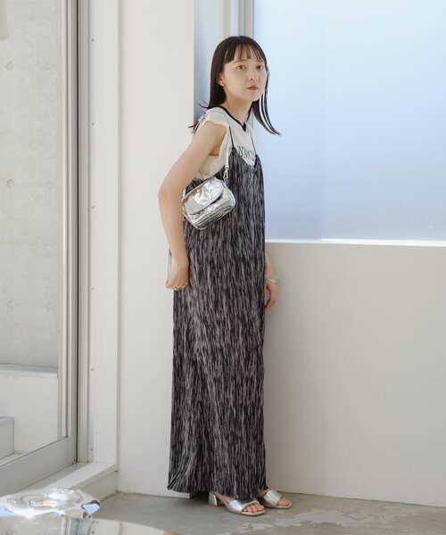 Kastane（カスタネ）の「2WAYコンパクトマルチバッグ（ショルダーバッグ・レディース・シルバー/ブラック・FREE）」の7枚目の写真