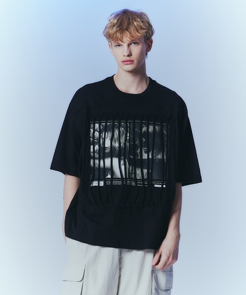 tk.TAKEO KIKUCHI（ティーケータケオキクチ）の「◆ギミックプリントカットソー（Tシャツ/カットソー・メンズ・ブラック/ホワイト・03/02）」の2枚目の写真