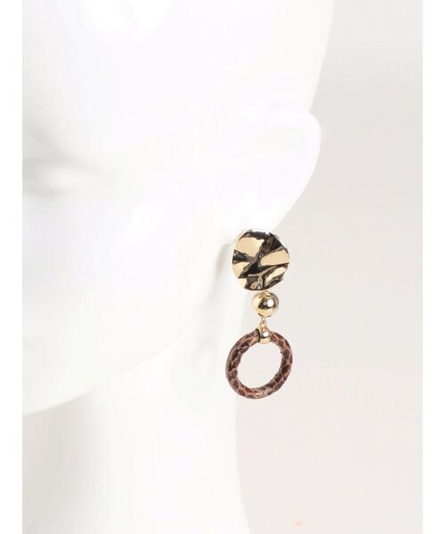 MURUA（ムルーア）の「パイソンアシンメトリーピアス（ピアス（両耳用）・レディース・シルバー/ゴールド・FREE）」の8枚目の写真