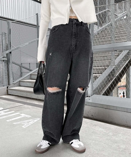 andme（アンドミー）の「ダメージ加工ワイドデニムパンツ（デニムパンツ・レディース・ブラック/ブルー・M/L）」の9枚目の写真