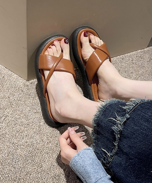Miniministore(ミニミニストア)の「トングサンダル 厚底サンダル 美脚 夏靴(サンダル・レディース・キャメル/ブラック/アイボリー・25.0cm/24.5cm/24.0cm/23.5cm/23.0cm/22.5cm)」の22枚目の写真