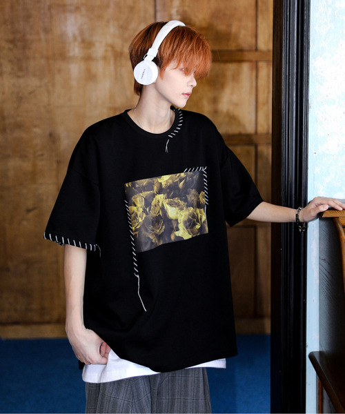 neos（ネオス）の「【neos】ルーズシルエット ローズ 薔薇 フォトプリント ハンドステッチ クルーネック ハーフスリーブ Tシャツ（Tシャツ/カットソー・メンズ・チャコール/ホワイト/ブラック・MEDIUM/LARGE/X-LARGE）」の4枚目の写真