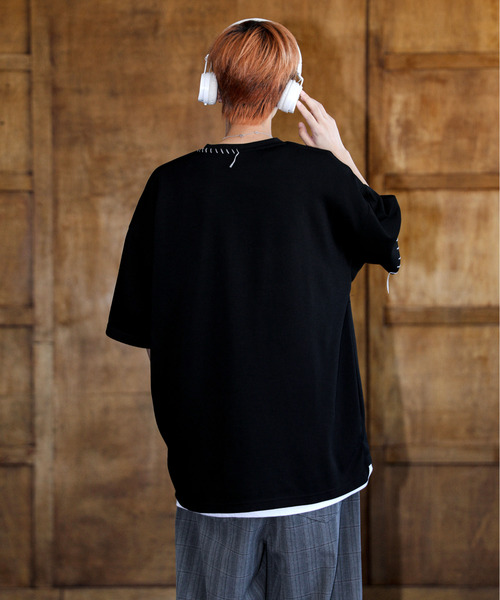 neos（ネオス）の「【neos】ルーズシルエット ローズ 薔薇 フォトプリント ハンドステッチ クルーネック ハーフスリーブ Tシャツ（Tシャツ/カットソー・メンズ・チャコール/ホワイト/ブラック・MEDIUM/LARGE/X-LARGE）」の7枚目の写真