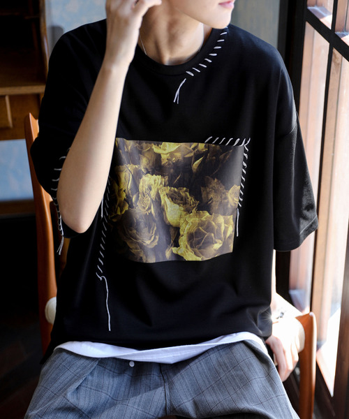 neos（ネオス）の「【neos】ルーズシルエット ローズ 薔薇 フォトプリント ハンドステッチ クルーネック ハーフスリーブ Tシャツ（Tシャツ/カットソー・メンズ・チャコール/ホワイト/ブラック・MEDIUM/LARGE/X-LARGE）」の8枚目の写真