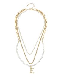 E MOTIF 3連ネックレス