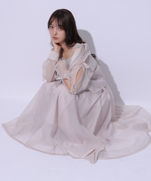 Rirandture（リランドチュール）の「スリットリボンシャツ