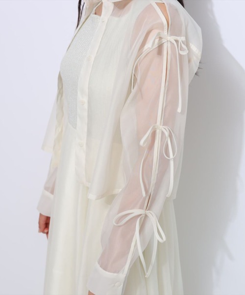 Rirandture - リランドチュール ★ スリット リボン シャツ Rirandture（リランドチュール）の「スリットリボンシャツ