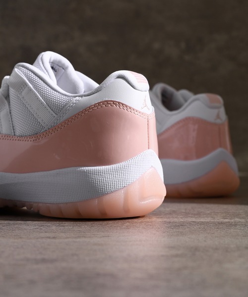 NIKE（ナイキ）の「NIKE WMNS AIR JORDAN 11 RETRO LOW AH7860-160