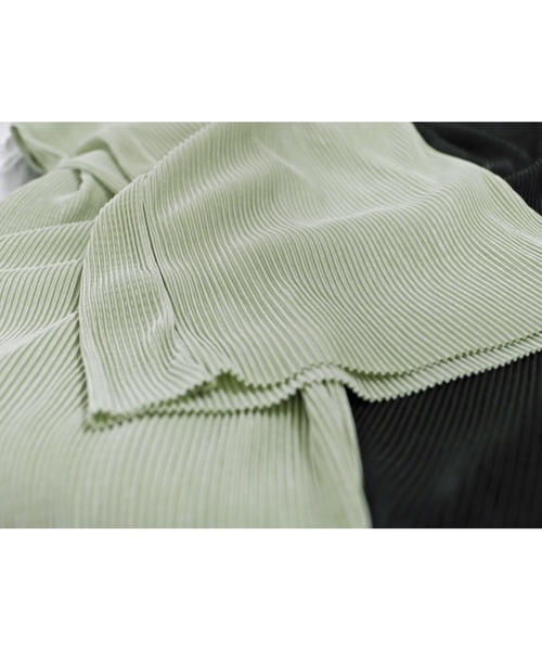 Katrin TOKYO(カトリーントーキョー)の「shiny pleats pants(その他パンツ・レディース・ダークオレンジ/ライトグリーン/ベージュ/ブラック/ライラック・FREE)」の14枚目の写真