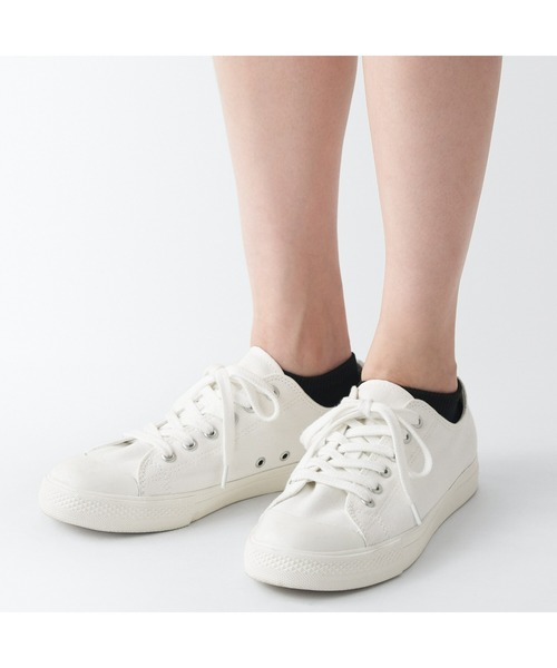 無印良品（ムジルシリョウヒン）の「婦人　足なり直角　スニーカーイン（４足組）（ソックス/靴下・レディース・ホワイト/ブラック・23-25cm）」の6枚目の写真