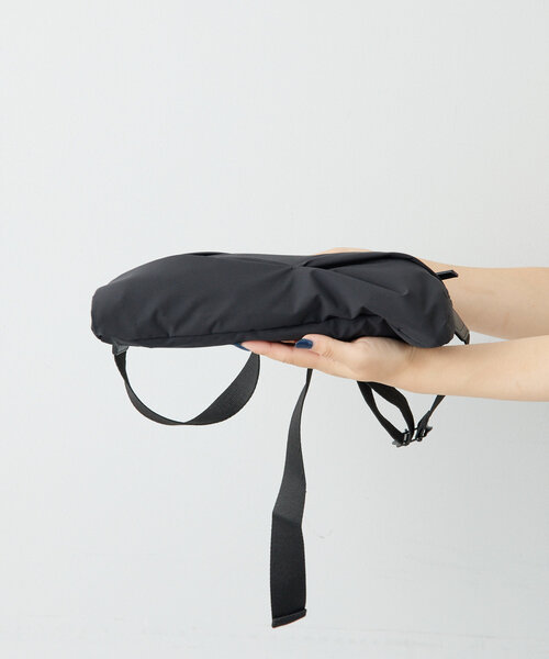 ear PAPILLONNER（イアパピヨネ）の「【c/est（シーエ）】ツイスト