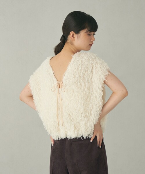 ＜EMMEL REFINES＞EM 2WAY フェザー ベスト EMMEL REFINES（エメルリファインズ）の「＜EMMEL REFINES＞EM